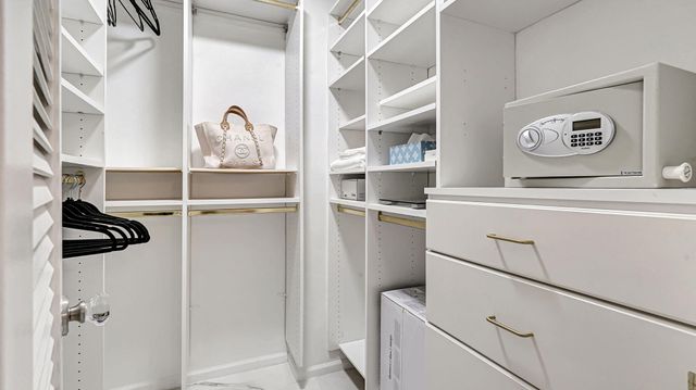 3000 S Ocean Drive 920, Hollywood, FL 33019