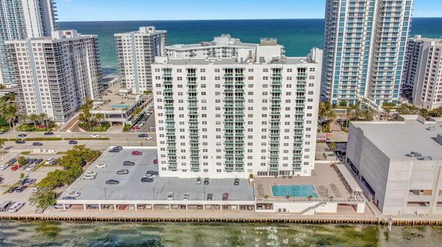 3000 S Ocean Drive 920, Hollywood, FL 33019
