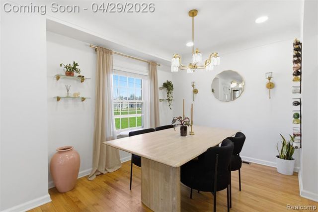 2304 E 4th Street, Royal Oak, MI 48067