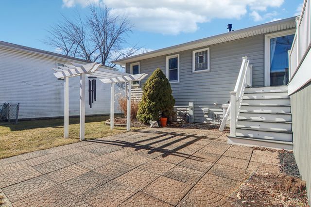 316 Bedford Road, Bolingbrook, IL 60440