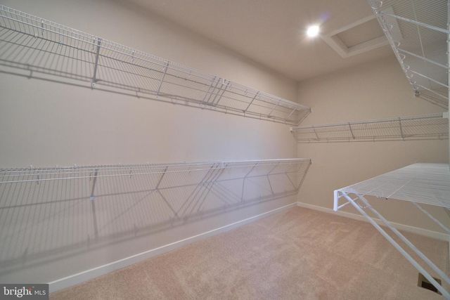 20285 NEWFOUNDLAND SQ, Ashburn, VA 20147