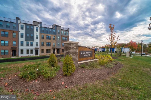 20285 NEWFOUNDLAND SQ, Ashburn, VA 20147