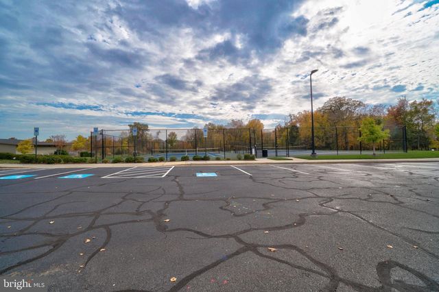 20285 NEWFOUNDLAND SQ, Ashburn, VA 20147