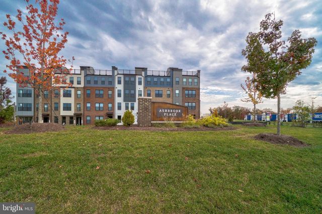 20285 NEWFOUNDLAND SQ, Ashburn, VA 20147
