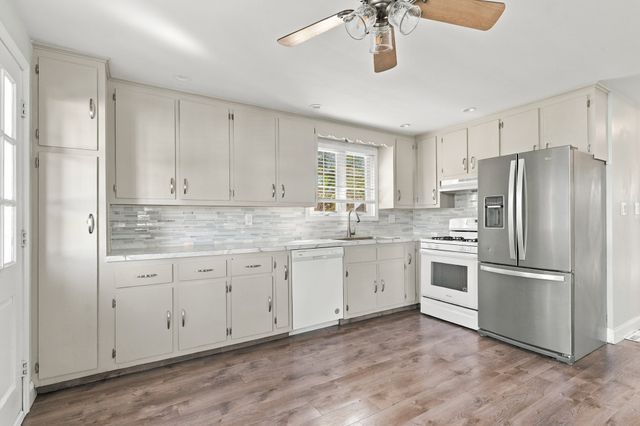240 Irvington, New Bedford, MA 02745
