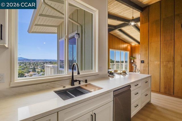 687 Sonoma Street, Richmond, CA 94805