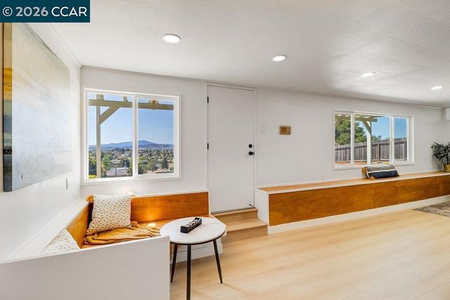 687 Sonoma Street, Richmond, CA 94805