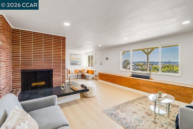 687 Sonoma Street, Richmond, CA 94805