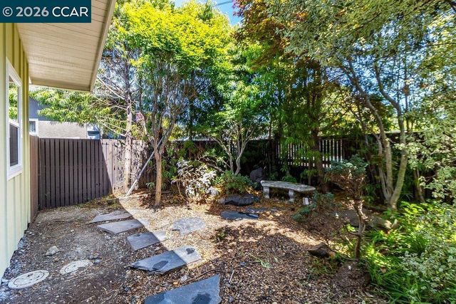 687 Sonoma Street, Richmond, CA 94805