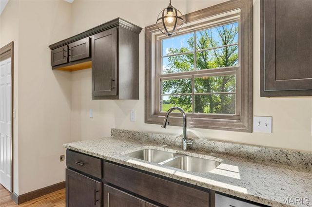 2829 Beth Ann Court, Pontoon Beach, IL 62040