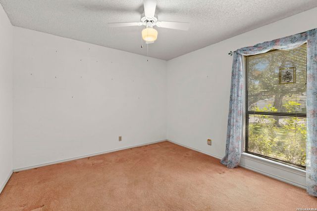 2011 Perennial Dr, San Antonio, TX 78232