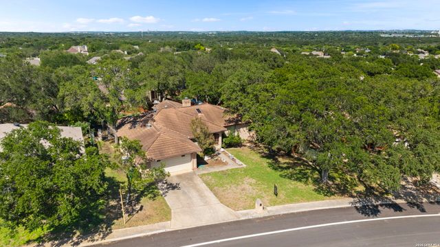2011 Perennial Dr, San Antonio, TX 78232