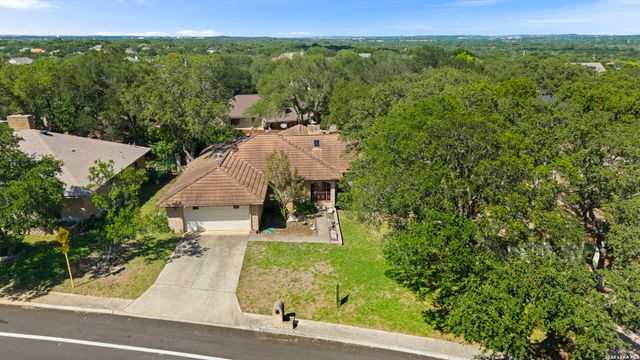 2011 Perennial Dr, San Antonio, TX 78232