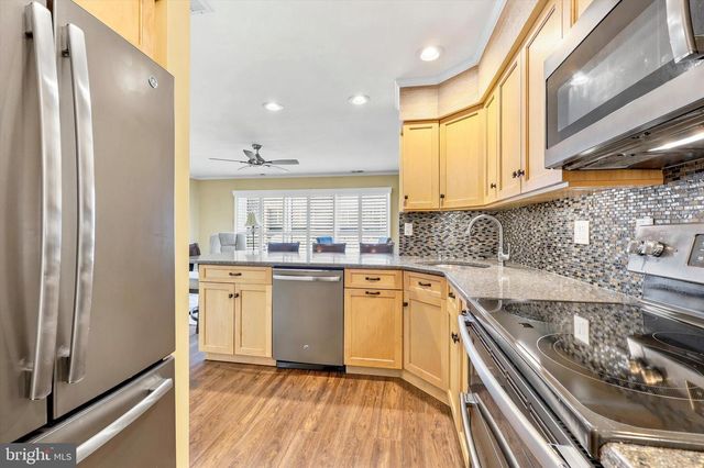 710 HARBOUR CV, Somers Point, NJ 08244