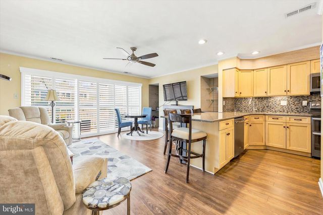 710 HARBOUR CV, Somers Point, NJ 08244