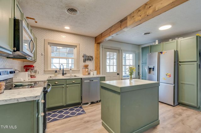 1632 Harold Hill Road, Kingsport, TN 37660