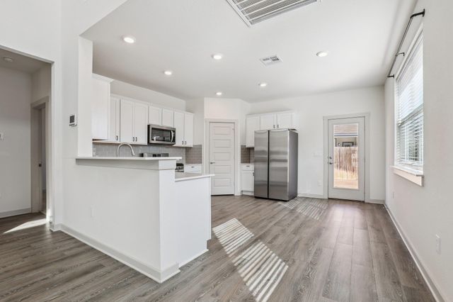 285 Geminiflora BND, Leander, TX 78641