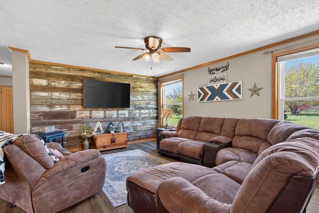 688 Bliven Road, Edgerton, WI 53534