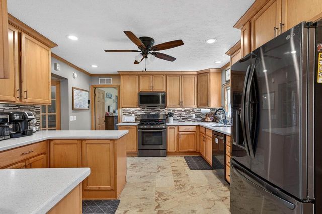 688 Bliven Road, Edgerton, WI 53534