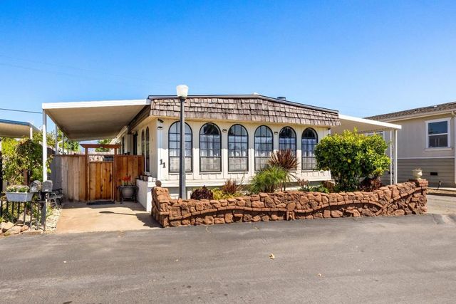 789 Green Valley Road, Watsonville, CA 95076