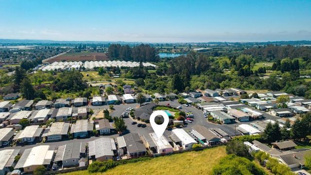 789 Green Valley Road, Watsonville, CA 95076