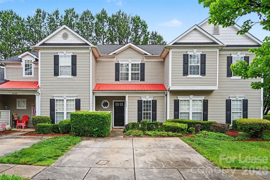 4413 Eaves Lane, Charlotte, NC 28215