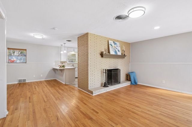 3605 Jeanette Drive, Fort Worth, TX 76109