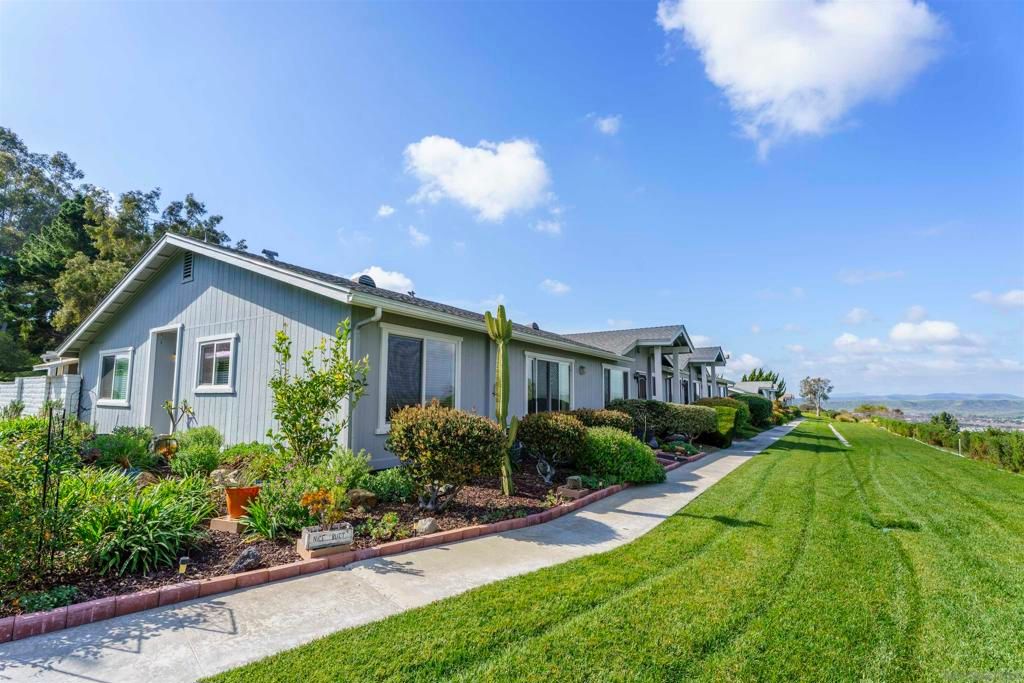 Image 24 of property listing at 4382 Dowitcher Way, Oceanside, CA 92057