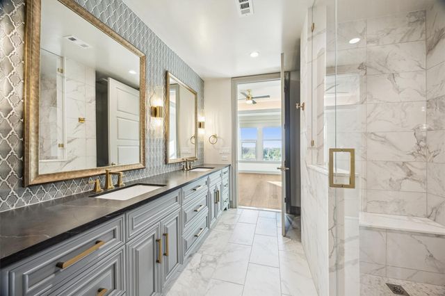 1717 Bissonnet Street 1106, Houston, TX 77005