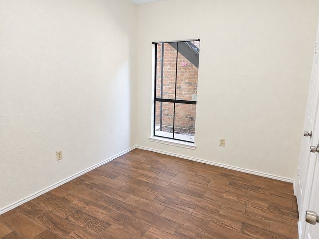 9600 Royal Lane 102, Dallas, TX 75243