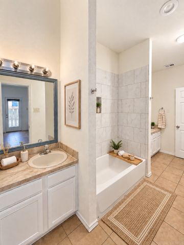 9600 Royal Lane 102, Dallas, TX 75243