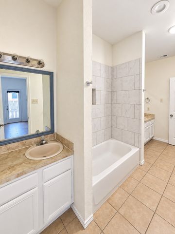 9600 Royal Lane 102, Dallas, TX 75243