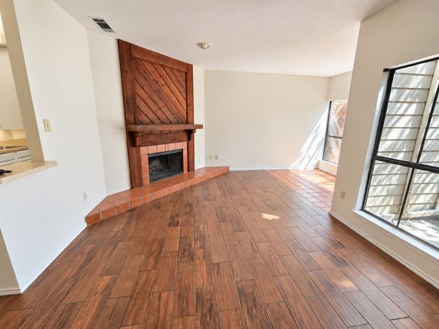 9600 Royal Lane 102, Dallas, TX 75243
