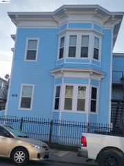 415 Foothill Blvd, Oakland, CA 94606