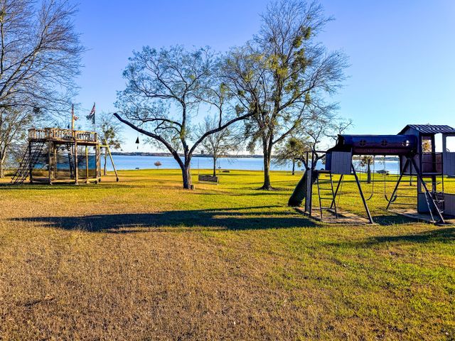 3244 Francisco Bay Drive, Kerens, TX 75144