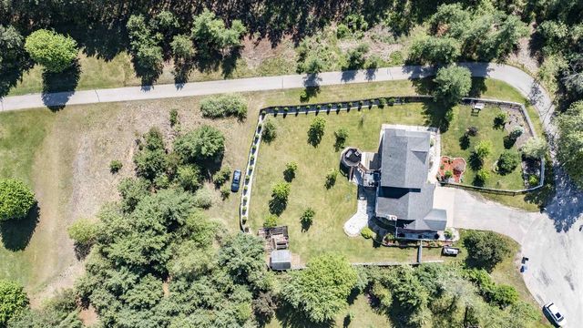 E2474 E OLD MILL, Waupaca, WI 54981