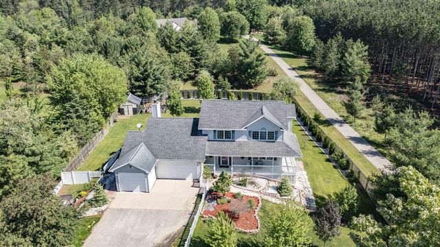 E2474 E OLD MILL, Waupaca, WI 54981