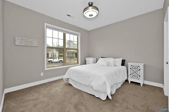 2063 Austin Drive NE, Cullman, AL 35058