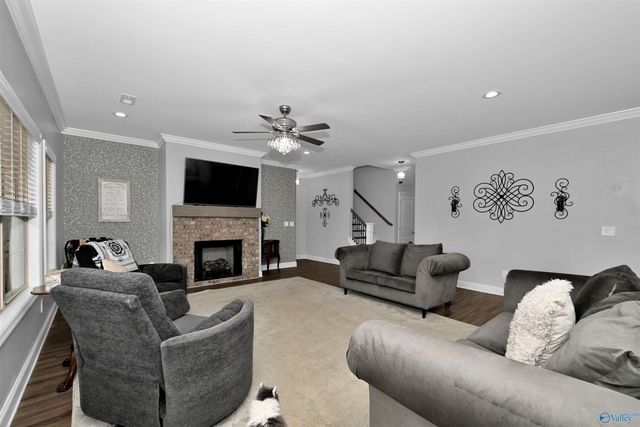 2063 Austin Drive NE, Cullman, AL 35058