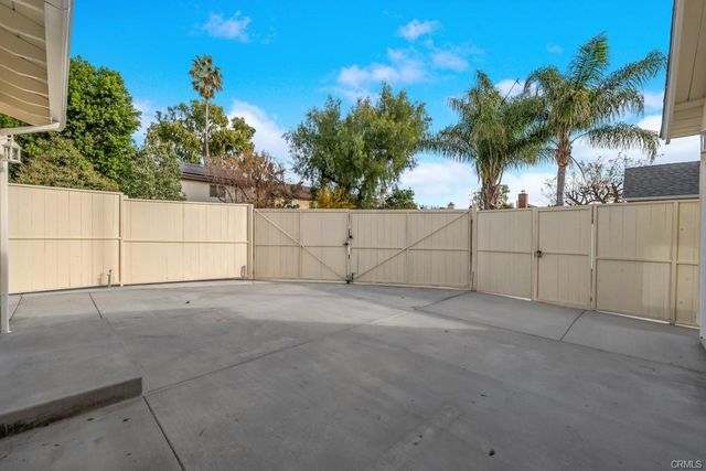 7756 Mason Avenue, Winnetka, CA 91306