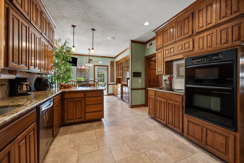 4007 Lake Powell Drive, Arlington, TX 76016 — photo 5