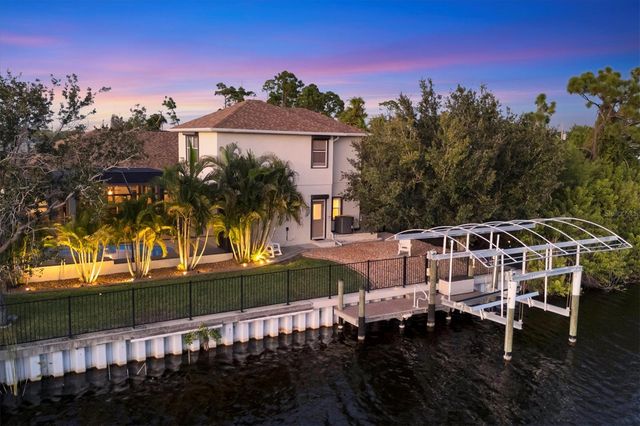 15392 ALDAMA CIRCLE, Port Charlotte, FL 33981