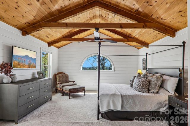 186 Cottage Lane, Mars Hill, NC 28754