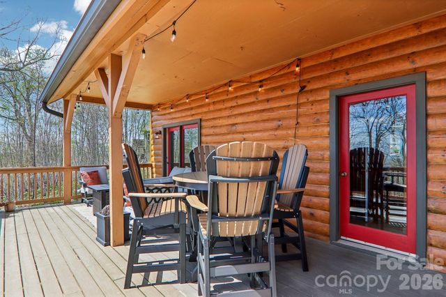 186 Cottage Lane, Mars Hill, NC 28754