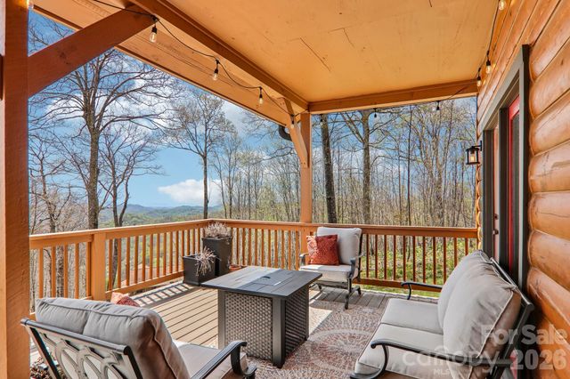 186 Cottage Lane, Mars Hill, NC 28754