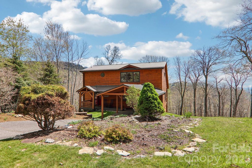 186 Cottage Lane, Mars Hill, NC 28754