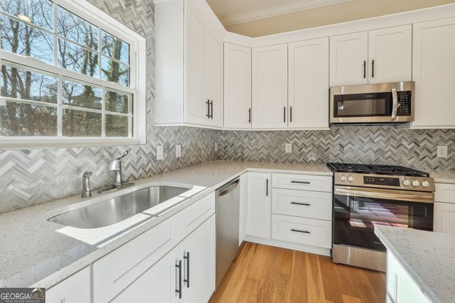 1620 SW Derry Avenue, Atlanta, GA 30310