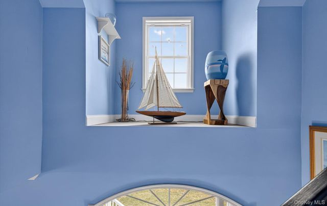 108 Awixa Avenue, Bay Shore, NY 11706