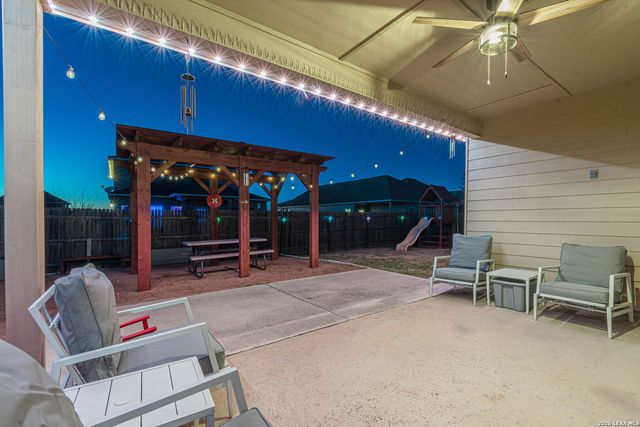 728 Rusty Gate Way, New Braunfels, TX 78130