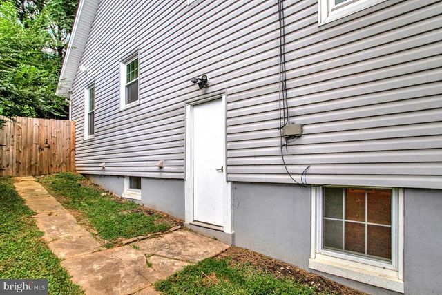 6204 EVERALL AVE, Baltimore, MD 21206